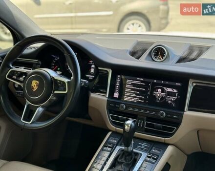 Порше Масан, объемом двигателя 1.98 л и пробегом 45 тыс. км за 44600 $, фото 22 на Automoto.ua