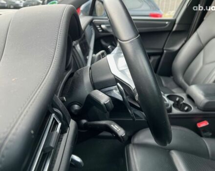 Порше Масан, объемом двигателя 2 л и пробегом 34 тыс. км за 71729 $, фото 8 на Automoto.ua