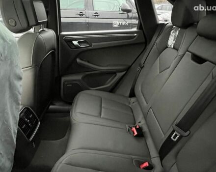 Порше Масан, объемом двигателя 2 л и пробегом 12 тыс. км за 76685 $, фото 18 на Automoto.ua
