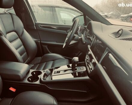 Порше Масан, объемом двигателя 3 л и пробегом 7 тыс. км за 115201 $, фото 14 на Automoto.ua