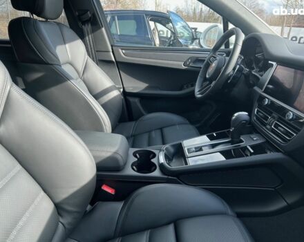 Порше Масан, объемом двигателя 2.89 л и пробегом 5 тыс. км за 108419 $, фото 22 на Automoto.ua