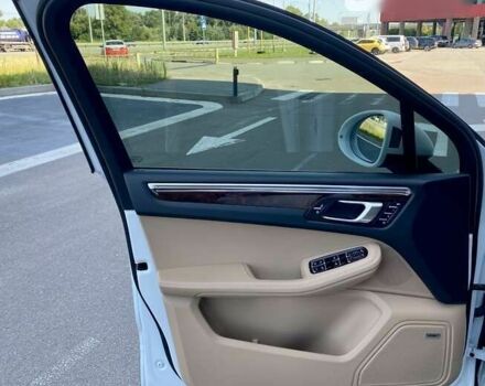 Порше Масан, объемом двигателя 2 л и пробегом 12 тыс. км за 49999 $, фото 20 на Automoto.ua