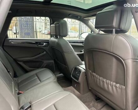 Порше Масан, объемом двигателя 2 л и пробегом 92 тыс. км за 39500 $, фото 14 на Automoto.ua