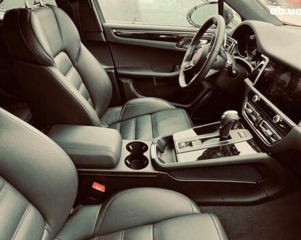 Порше Масан, объемом двигателя 3 л и пробегом 7 тыс. км за 115201 $, фото 16 на Automoto.ua