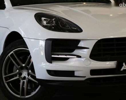 Порше Масан, объемом двигателя 3 л и пробегом 45 тыс. км за 48900 $, фото 3 на Automoto.ua