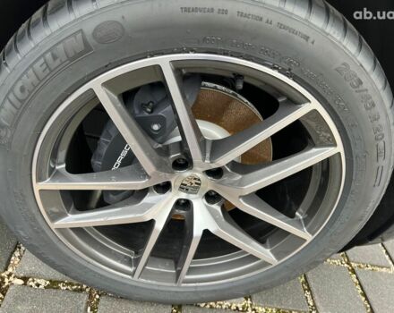 Порше Масан, объемом двигателя 2 л и пробегом 12 тыс. км за 76685 $, фото 13 на Automoto.ua
