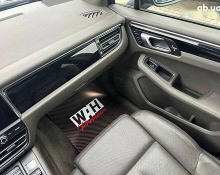 Порше Масан, объемом двигателя 2 л и пробегом 92 тыс. км за 39500 $, фото 20 на Automoto.ua