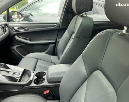 Порше Масан, объемом двигателя 2 л и пробегом 1 тыс. км за 83032 $, фото 16 на Automoto.ua