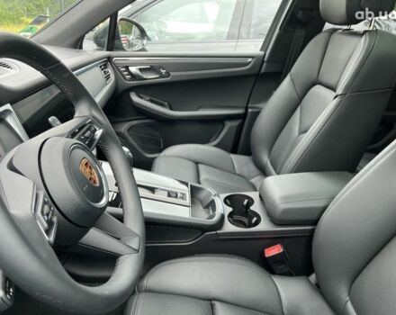 Порше Масан, объемом двигателя 2 л и пробегом 1 тыс. км за 83032 $, фото 12 на Automoto.ua