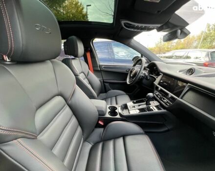 Порше Масан, объемом двигателя 3 л и пробегом 1 тыс. км за 117592 $, фото 5 на Automoto.ua