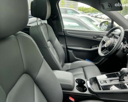 Порше Масан, объемом двигателя 2 л и пробегом 1 тыс. км за 83032 $, фото 6 на Automoto.ua