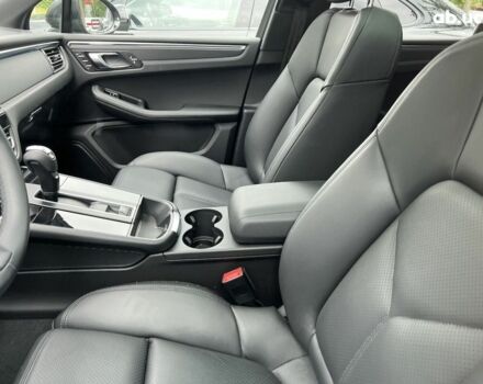 Порше Масан, объемом двигателя 2 л и пробегом 1 тыс. км за 83032 $, фото 13 на Automoto.ua