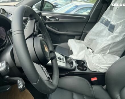Порше Масан, объемом двигателя 3 л и пробегом 0 тыс. км за 122591 $, фото 11 на Automoto.ua