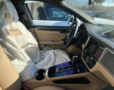 Порше Масан, об'ємом двигуна 2.89 л та пробігом 0 тис. км за 128460 $, фото 29 на Automoto.ua