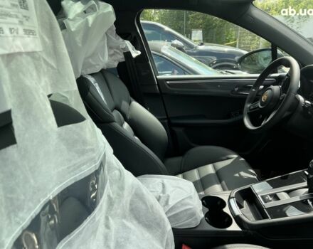 Порше Масан, объемом двигателя 3 л и пробегом 0 тыс. км за 122591 $, фото 26 на Automoto.ua