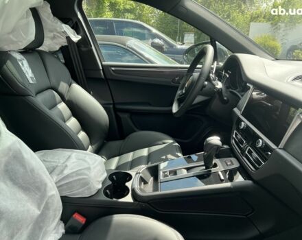 Порше Масан, объемом двигателя 3 л и пробегом 0 тыс. км за 122591 $, фото 23 на Automoto.ua