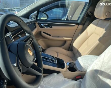 Порше Масан, объемом двигателя 3 л и пробегом 0 тыс. км за 106724 $, фото 25 на Automoto.ua