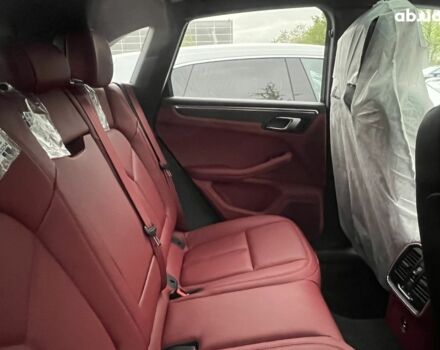 Порше Масан, об'ємом двигуна 2 л та пробігом 0 тис. км за 96182 $, фото 3 на Automoto.ua