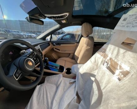 Порше Масан, об'ємом двигуна 2.89 л та пробігом 0 тис. км за 128460 $, фото 22 на Automoto.ua