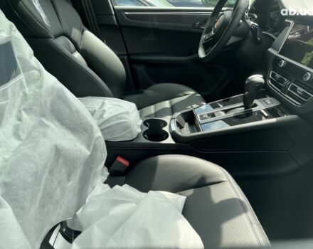 Порше Масан, объемом двигателя 3 л и пробегом 0 тыс. км за 122591 $, фото 25 на Automoto.ua