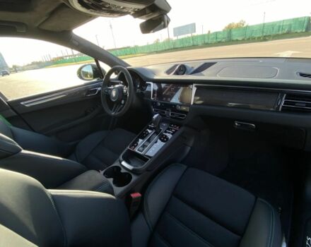 Порше Масан, объемом двигателя 0 л и пробегом 0 тыс. км за 116403 $, фото 15 на Automoto.ua