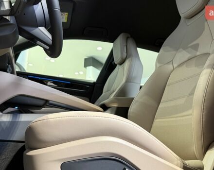 Порше Масан, объемом двигателя 0 л и пробегом 0 тыс. км за 94694 $, фото 22 на Automoto.ua