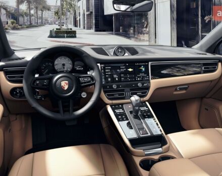 Порше Масан, объемом двигателя 2.89 л и пробегом 0 тыс. км за 111619 $, фото 4 на Automoto.ua