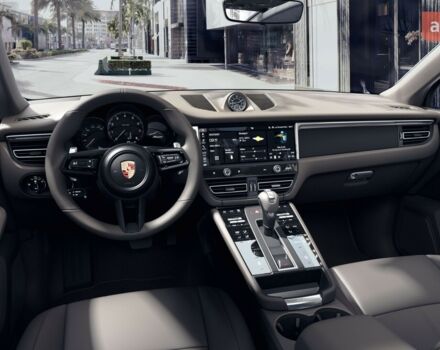 Порше Масан, объемом двигателя 1.98 л и пробегом 0 тыс. км за 85753 $, фото 5 на Automoto.ua