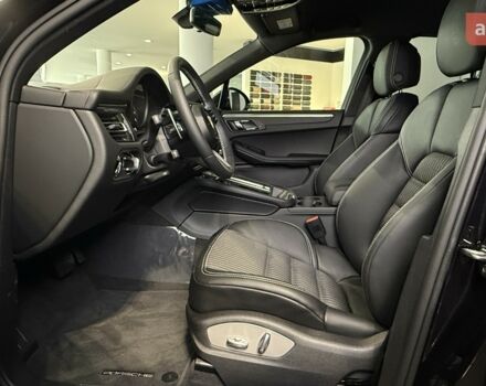 Порше Масан, объемом двигателя 1.98 л и пробегом 0 тыс. км за 82562 $, фото 7 на Automoto.ua