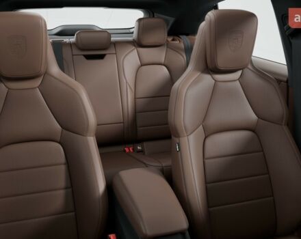 Порше Масан, объемом двигателя 0 л и пробегом 0 тыс. км за 128442 $, фото 5 на Automoto.ua