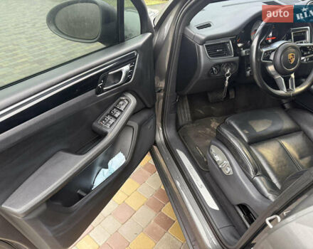 Сірий Порше Масан, об'ємом двигуна 3 л та пробігом 187 тис. км за 22500 $, фото 16 на Automoto.ua
