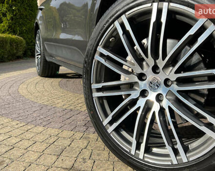 Сірий Порше Масан, об'ємом двигуна 3 л та пробігом 159 тис. км за 21200 $, фото 28 на Automoto.ua