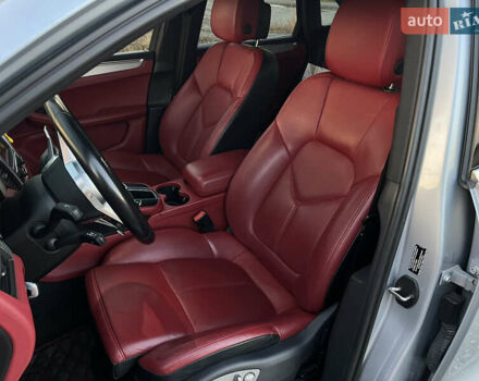 Порше Масан 2015 у Києві на Automoto.ua Сірий Порше Масан, об'ємом двигуна 3 л та пробігом 113 тис. км за 24500 $, фото 6 на Automoto.ua