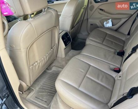 Серый Порше Масан, объемом двигателя 3 л и пробегом 158 тыс. км за 30000 $, фото 8 на Automoto.ua