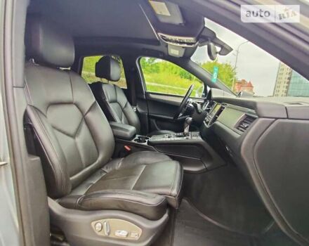 Серый Порше Масан, объемом двигателя 3 л и пробегом 151 тыс. км за 30500 $, фото 22 на Automoto.ua