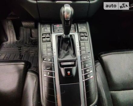 Серый Порше Масан, объемом двигателя 3 л и пробегом 151 тыс. км за 30500 $, фото 16 на Automoto.ua