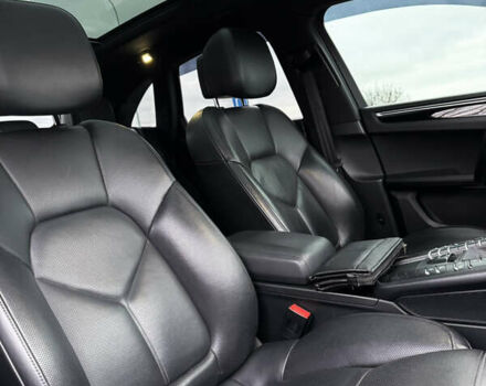 Сірий Порше Масан, об'ємом двигуна 3 л та пробігом 120 тис. км за 27999 $, фото 12 на Automoto.ua