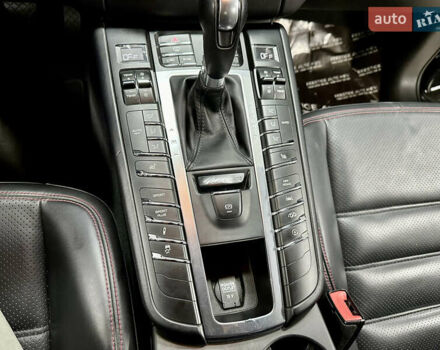 Серый Порше Масан, объемом двигателя 3 л и пробегом 177 тыс. км за 38000 $, фото 67 на Automoto.ua