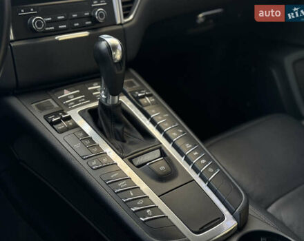 Порше Масан 2016 в Киеве на Automoto.ua Серый Порше Масан, объемом двигателя 3 л и пробегом 111 тыс. км за 32000 $, фото 33 на Automoto.ua