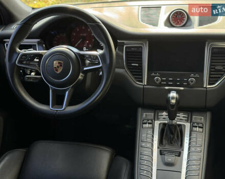 Порше Масан 2016 в Киеве на Automoto.ua Серый Порше Масан, объемом двигателя 3 л и пробегом 111 тыс. км за 32000 $, фото 21 на Automoto.ua