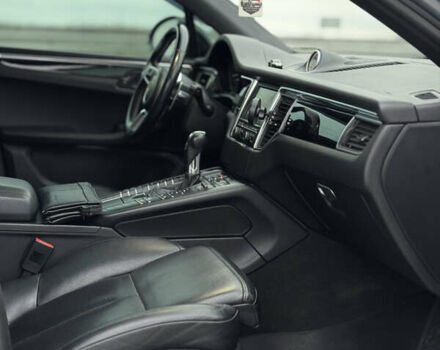 Сірий Порше Масан, об'ємом двигуна 3 л та пробігом 120 тис. км за 27999 $, фото 10 на Automoto.ua