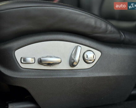 Порше Масан 2016 в Киеве на Automoto.ua Серый Порше Масан, объемом двигателя 3 л и пробегом 111 тыс. км за 32000 $, фото 23 на Automoto.ua