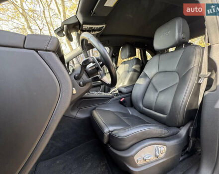 Порше Масан 2016 в Киеве на Automoto.ua Серый Порше Масан, объемом двигателя 3 л и пробегом 111 тыс. км за 32000 $, фото 6 на Automoto.ua