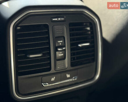 Порше Масан 2016 в Киеве на Automoto.ua Серый Порше Масан, объемом двигателя 3 л и пробегом 111 тыс. км за 32000 $, фото 19 на Automoto.ua