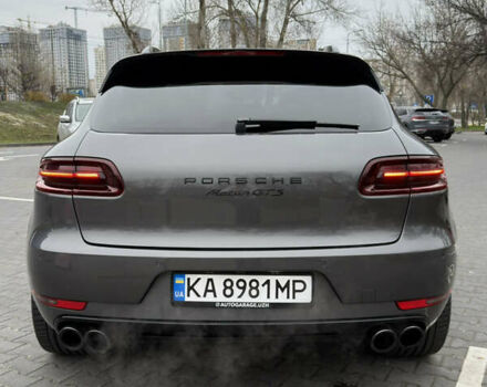 Серый Порше Масан, объемом двигателя 2.89 л и пробегом 106 тыс. км за 30500 $, фото 5 на Automoto.ua