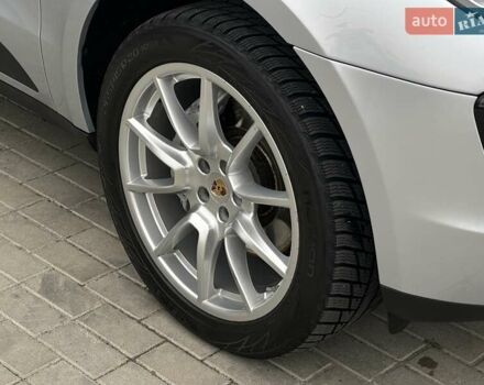 Серый Порше Масан, объемом двигателя 3 л и пробегом 79 тыс. км за 28500 $, фото 5 на Automoto.ua