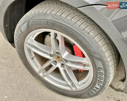 Серый Порше Масан, объемом двигателя 2 л и пробегом 76 тыс. км за 31500 $, фото 41 на Automoto.ua