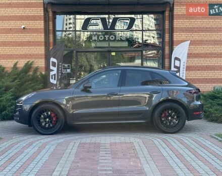 Серый Порше Масан, объемом двигателя 3 л и пробегом 115 тыс. км за 45000 $, фото 2 на Automoto.ua
