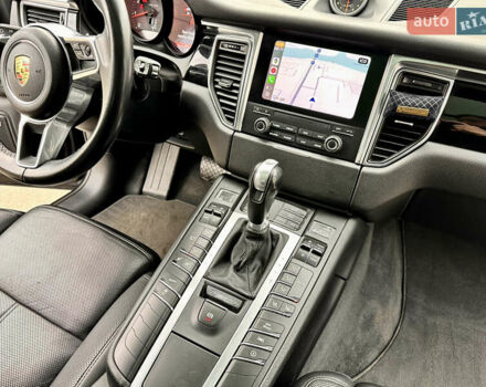 Серый Порше Масан, объемом двигателя 2 л и пробегом 76 тыс. км за 31500 $, фото 23 на Automoto.ua