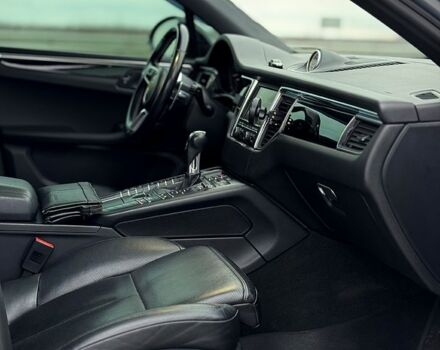 Сірий Порше Масан, об'ємом двигуна 3 л та пробігом 120 тис. км за 29999 $, фото 7 на Automoto.ua